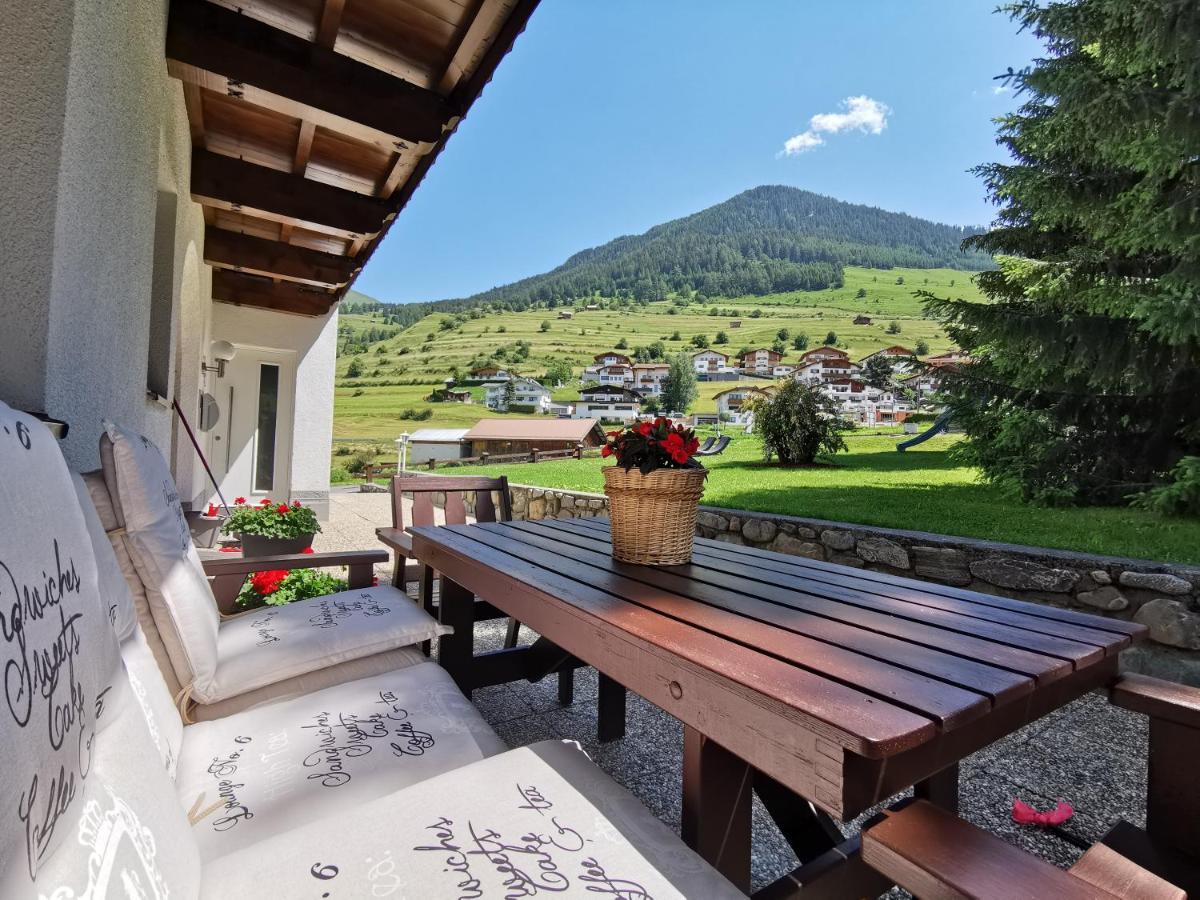 Das Alpenblick & Outdoor Lodge เนาดาส ภายนอก รูปภาพ