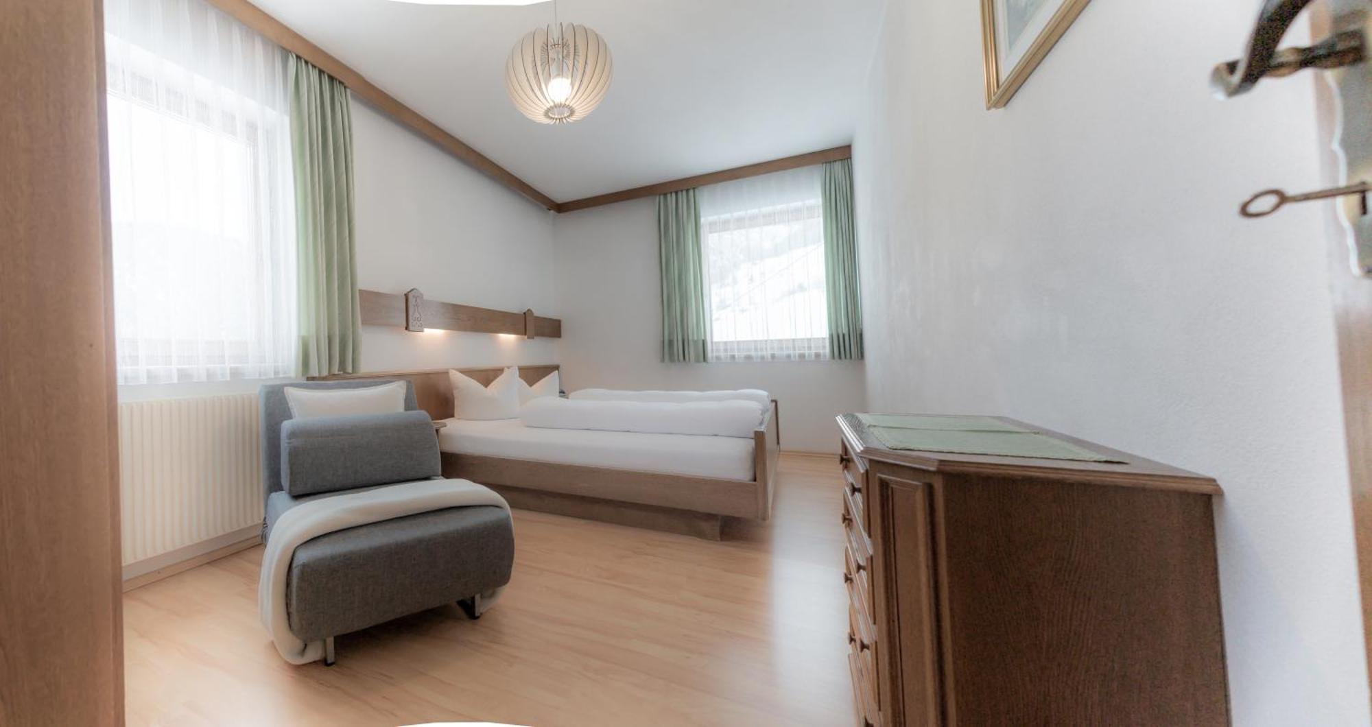 Das Alpenblick & Outdoor Lodge เนาดาส ภายนอก รูปภาพ